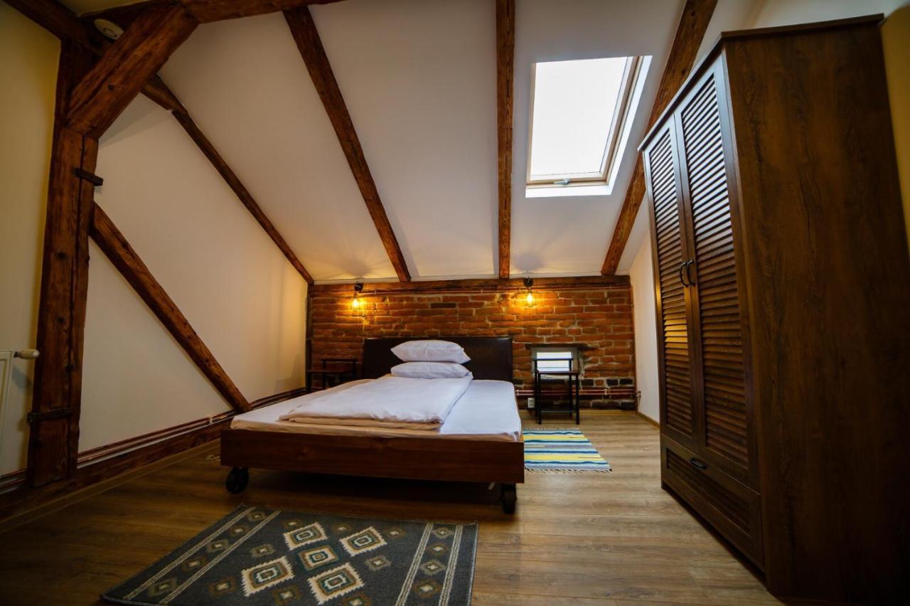 Alpine Loft Apartment Campulung Moldovenesc Bagian luar foto